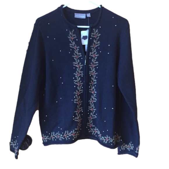 Sweaters - COPY - - NEW Detailed Sweater